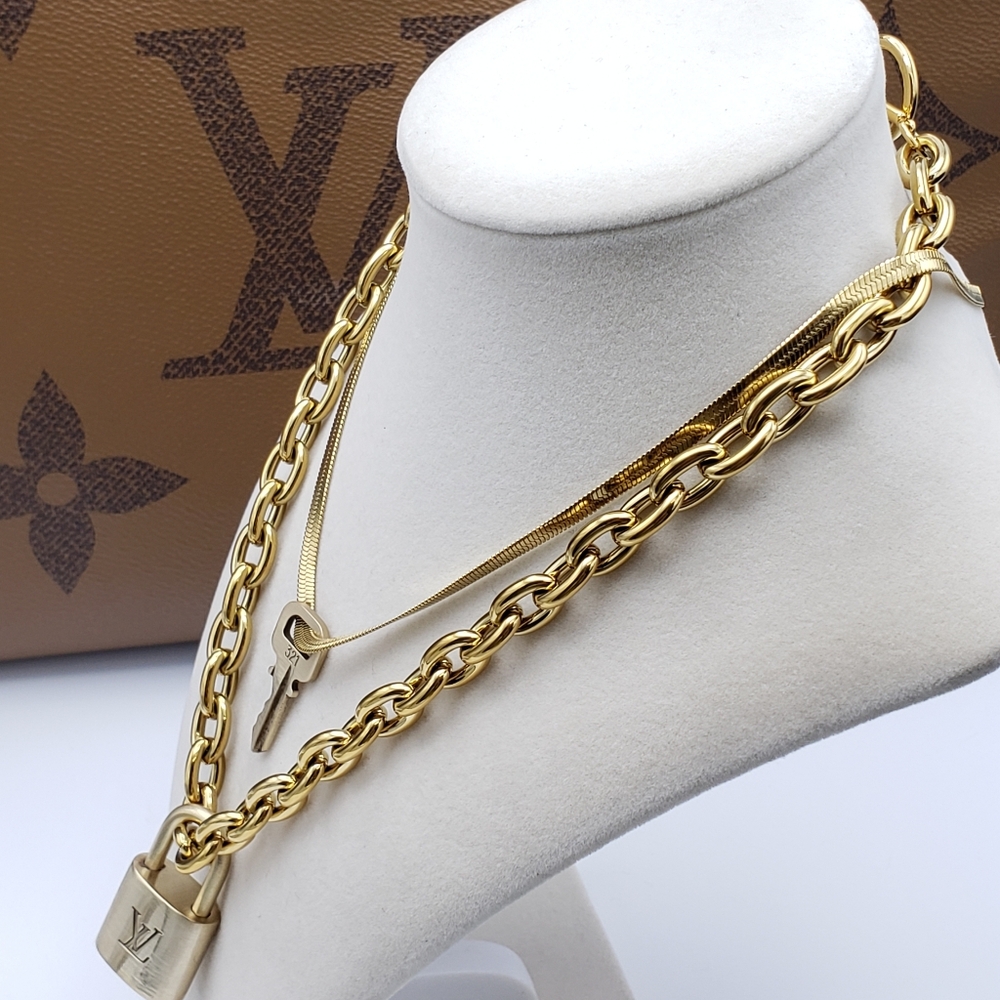 18k Gold Plated Stainless Steel Chain W/ Authentic Louis Vuitton Padlock Pendant - Picture 10 of 15